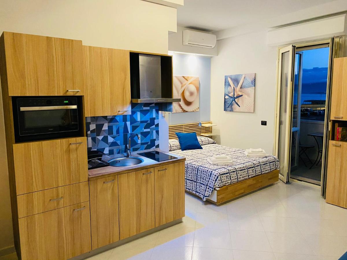 B E B Le Terrazze Sul Mare Bed and Breakfast Catanzaro Buitenkant foto