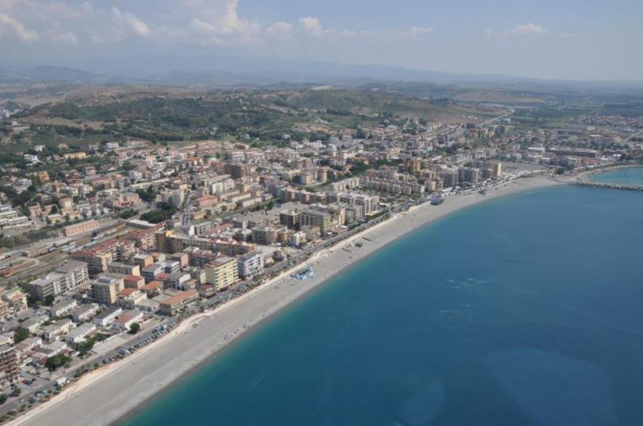 B E B Le Terrazze Sul Mare Bed and Breakfast Catanzaro Buitenkant foto